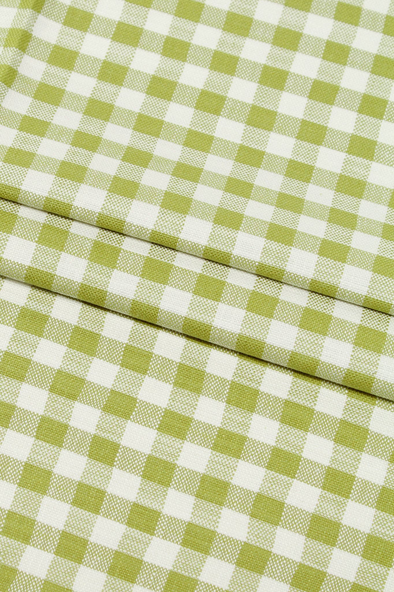Esplanade Check (70% Viscose & 30% Linen)