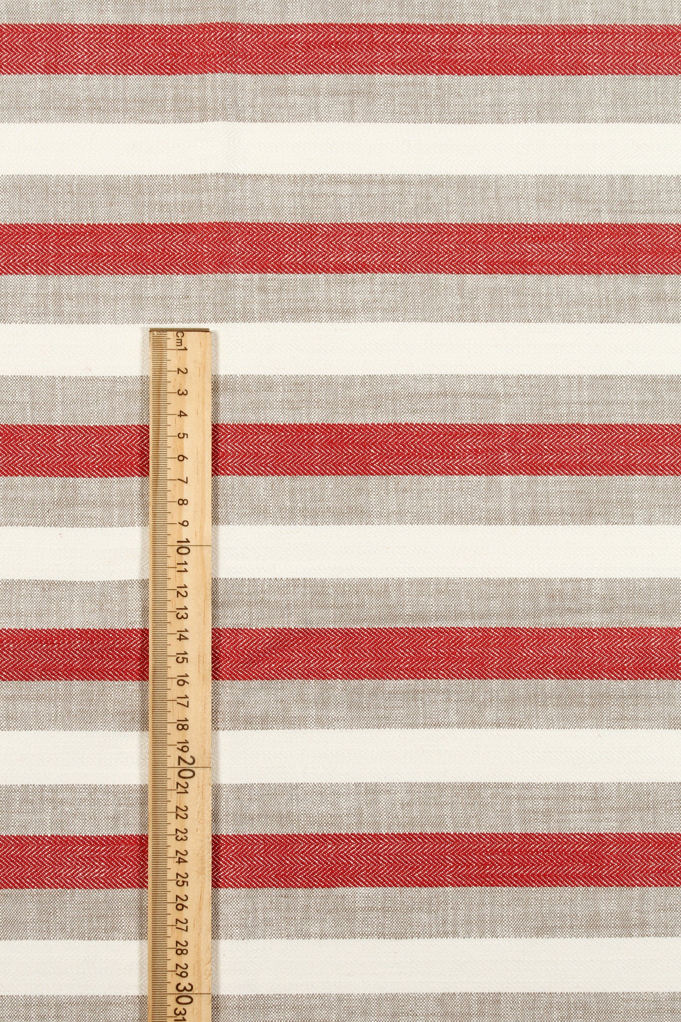 Essex Zig Zag (70% Viscose & 30% Linen)