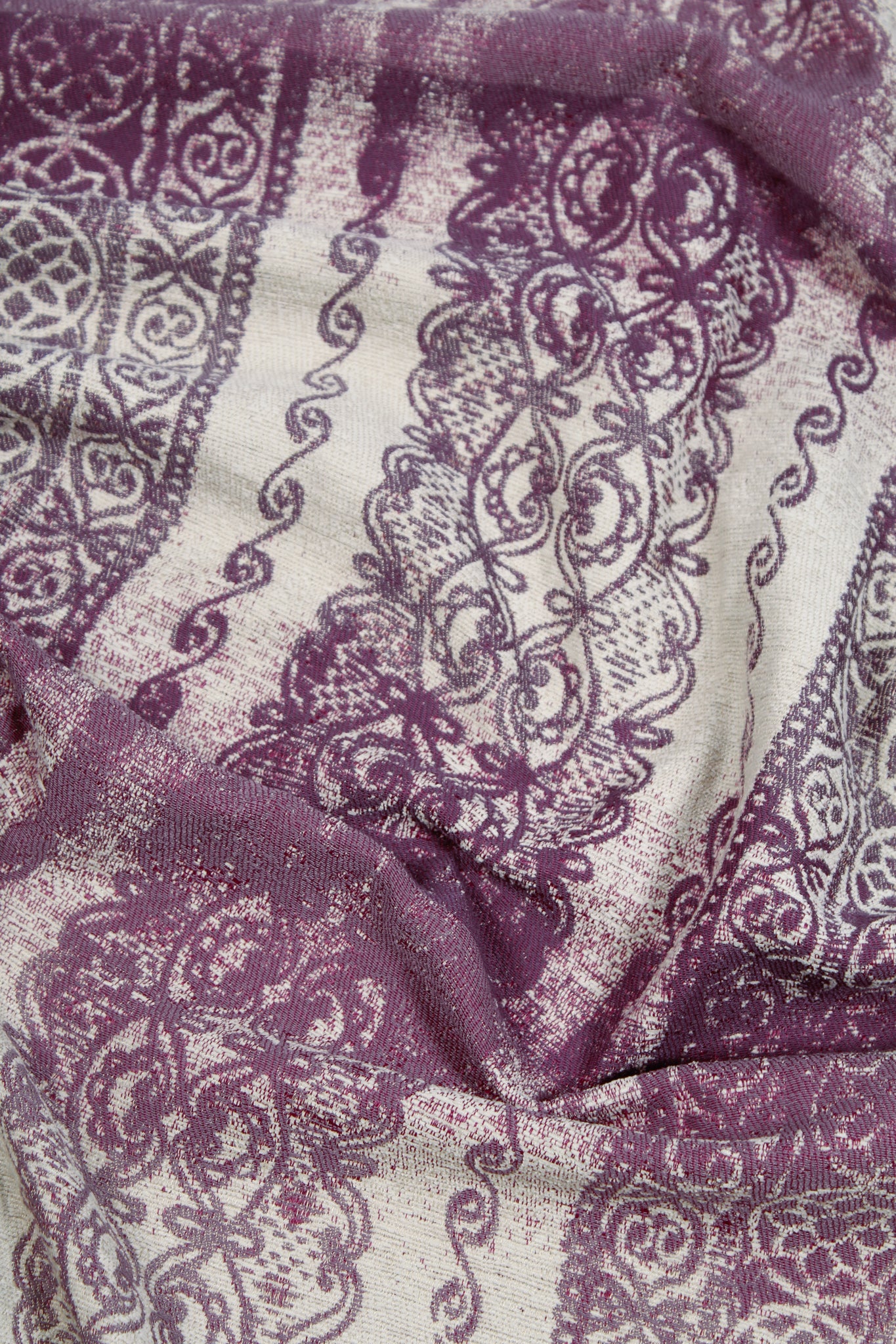 Linen - Violet Velveteen